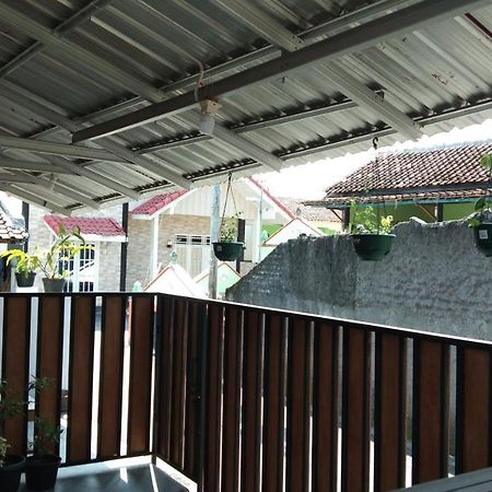 Homestay Omah Joyo Tugu Malioboro Yogyakarta Bagian luar foto