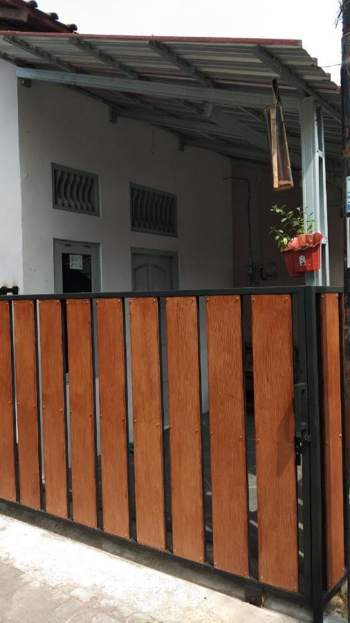 Homestay Omah Joyo Tugu Malioboro Yogyakarta Bagian luar foto